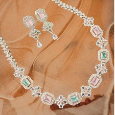 Set collana orecchini gioielli