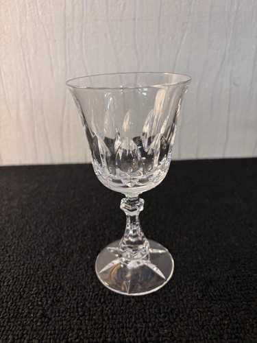 Bicchieri vino modello - bicchieri,