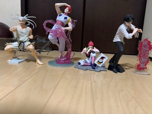 Hunter figure - x, set