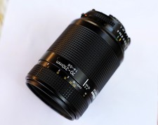Nikkor 70-210 f 1.4-5.6  macro