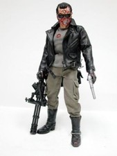 Hot Toys Terminator 1 Deluxe