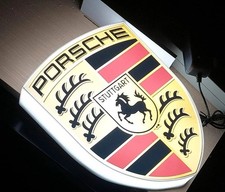 insegna luminosa Porsche