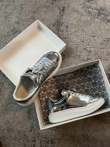 Alexander mcqueen sneakers - mcqueen,