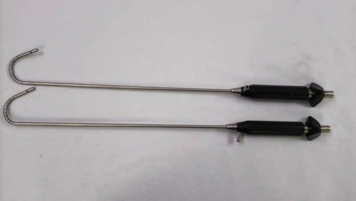 2pz retrattore fegato - fegato, dito