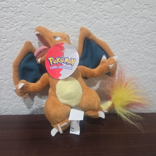 Charizard play 1999 - by,