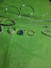 Bracciali e anelli gioielli