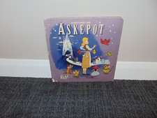 Vintage 1951 Danish Rich & Sonner Disney Cinderella Askepot Card/Sticker Book