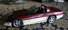 Maisto Chevrolet Corvette C4 Convertible Indy 500 Pace Car 1:18