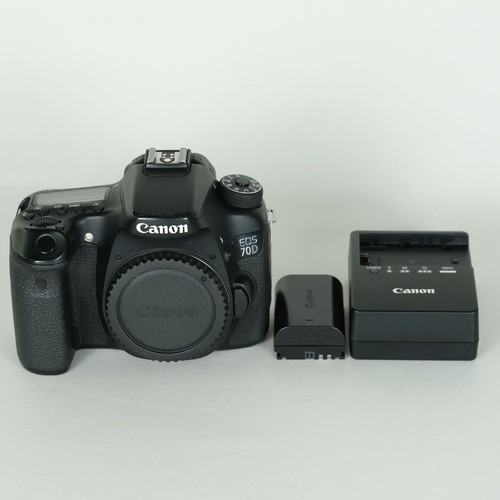 Canon eos 70d - canon, ef-s