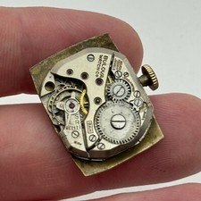Movimento Orologio Vintage Svizzero Bulova 8AH Manuale 17 Rubini Parti 18,5mm