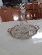 set bottiglia vassoio bicchieri con vassoio