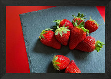 Fragole fresche su tavola di