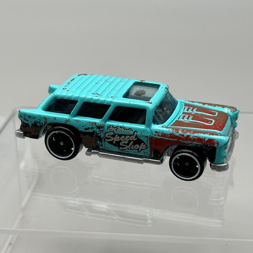 Hot wheels classic nomad - hot,