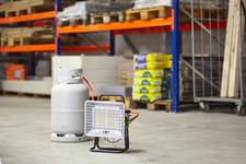 Stufa a Bombola Gas GPL 3500 Watt Portatile QLIMA Riscaldatore Cantiere Garage