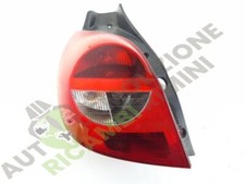 K9KT7 FANALE POST. SX. RENAULT CLIO «III» (2006) 1.5 DCi Berlina, 5 p. dal 20...