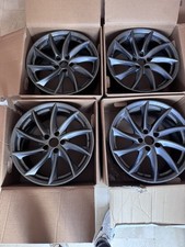 Cerchio Lega 9.0-18 5x110 ET 44.5 Alfa Romeo Giulia Antracite Nuovo Originale