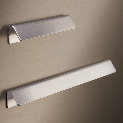 Maniglia per mobili design