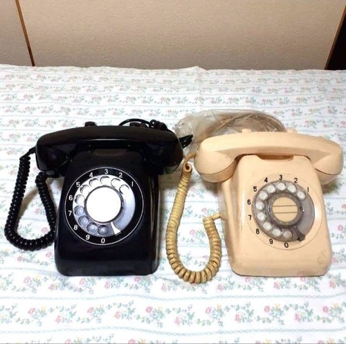 Antico set telefoni - set,