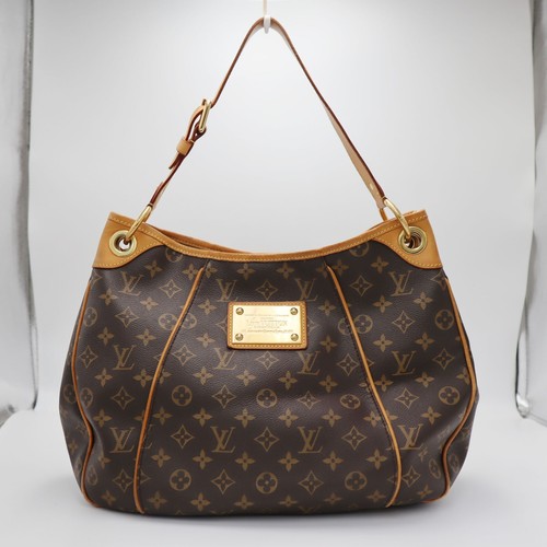 Monogramma louis vuitton - monogramma,