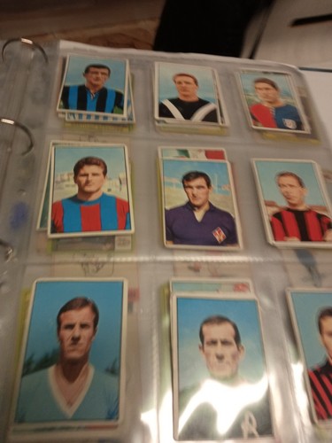 Figurine calciatori panini - figurine,