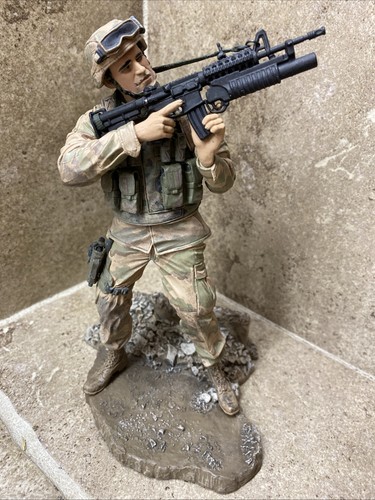 Figurina mcfarlane military - mcfarlane's,
