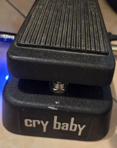 Dunlop cry baby - cry, gcb95