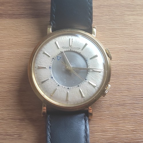 Montre mécanique memovox - montre,