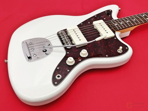 Chitarra elettrica usata