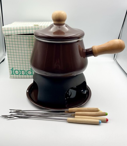 Set fonduta smaltata marrone