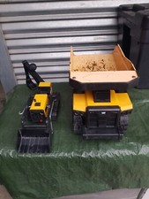 coppia CAT Caterpillar VEICOLO MOVIMENTO TERRA  e Tonka digger  escavatore 