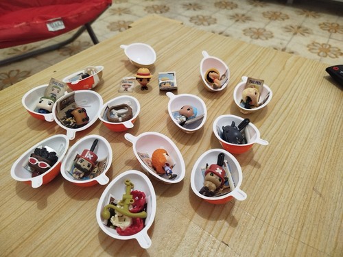 One piece kinder joy funko - piece,