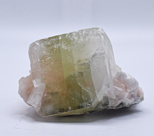 130g 65mm green apophyllite - green,