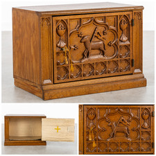 Antica chiesa neogotica legno