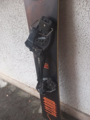 Snowbord hard con attacchi - hard,