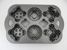 Nordic Ware Castle Cakelette