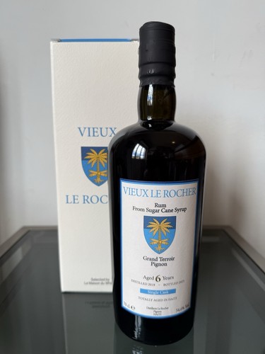 Vieux rocher o 2019 - y.o.,