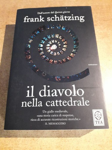 Diavolo nella cattedrale - cattedrale,