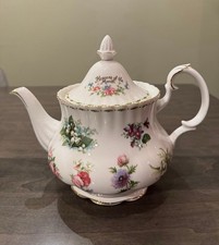 Royal Albert of England Flower