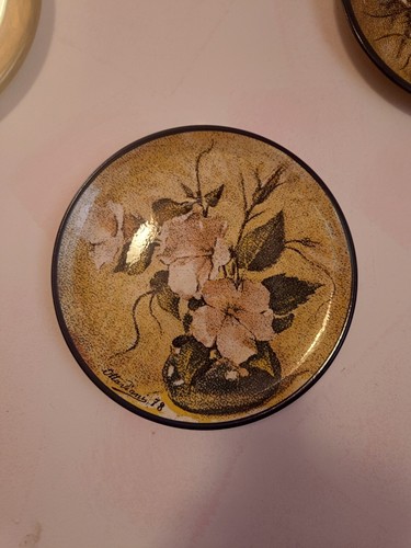 Piatti ceramica decorati - in,