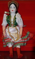 GRANDE BAMBOLA IN PORCELLANA-