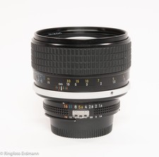 Obiettivo Nikon Nikkor 85mm