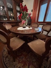 Tavolo ovale in legno vintage con 6 sedie abbinate