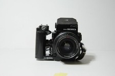 ETRSi  completa di ottica 75  pentaprisma esposimetrico, grip ,magazzino 120 