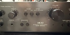 Amplificatore Stereo Akai