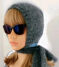 Cappuccio angora lavorato a