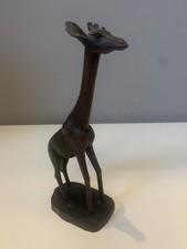 Scultura Di Giraffa In Legno