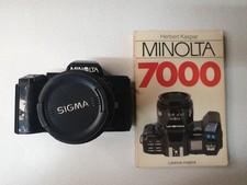Minolta 7000 AF con fotocamera