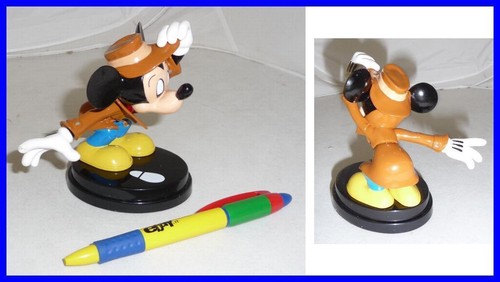 Mickey mouse detective - mouse,