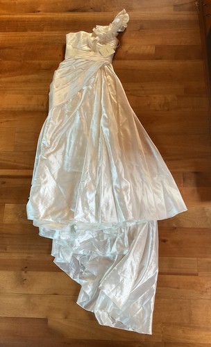 Pronovias barcelona nwt 1459 - pronovias, $1459