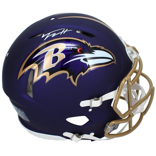 Casco trey hendrickson - casco,